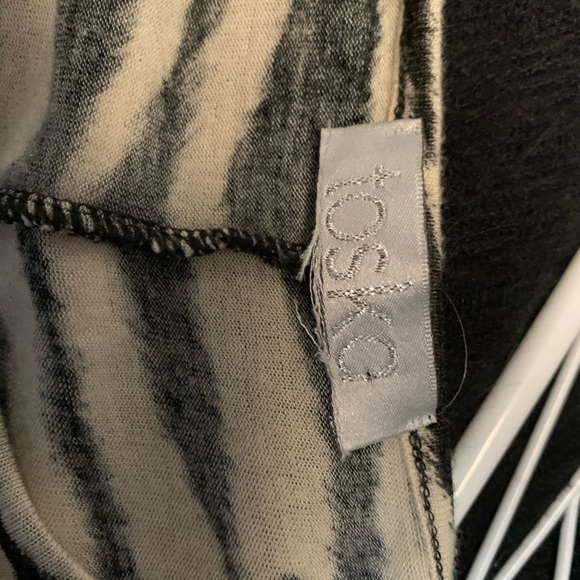 Toska Zebra print three quarter length shirt - Picture 4 of 4